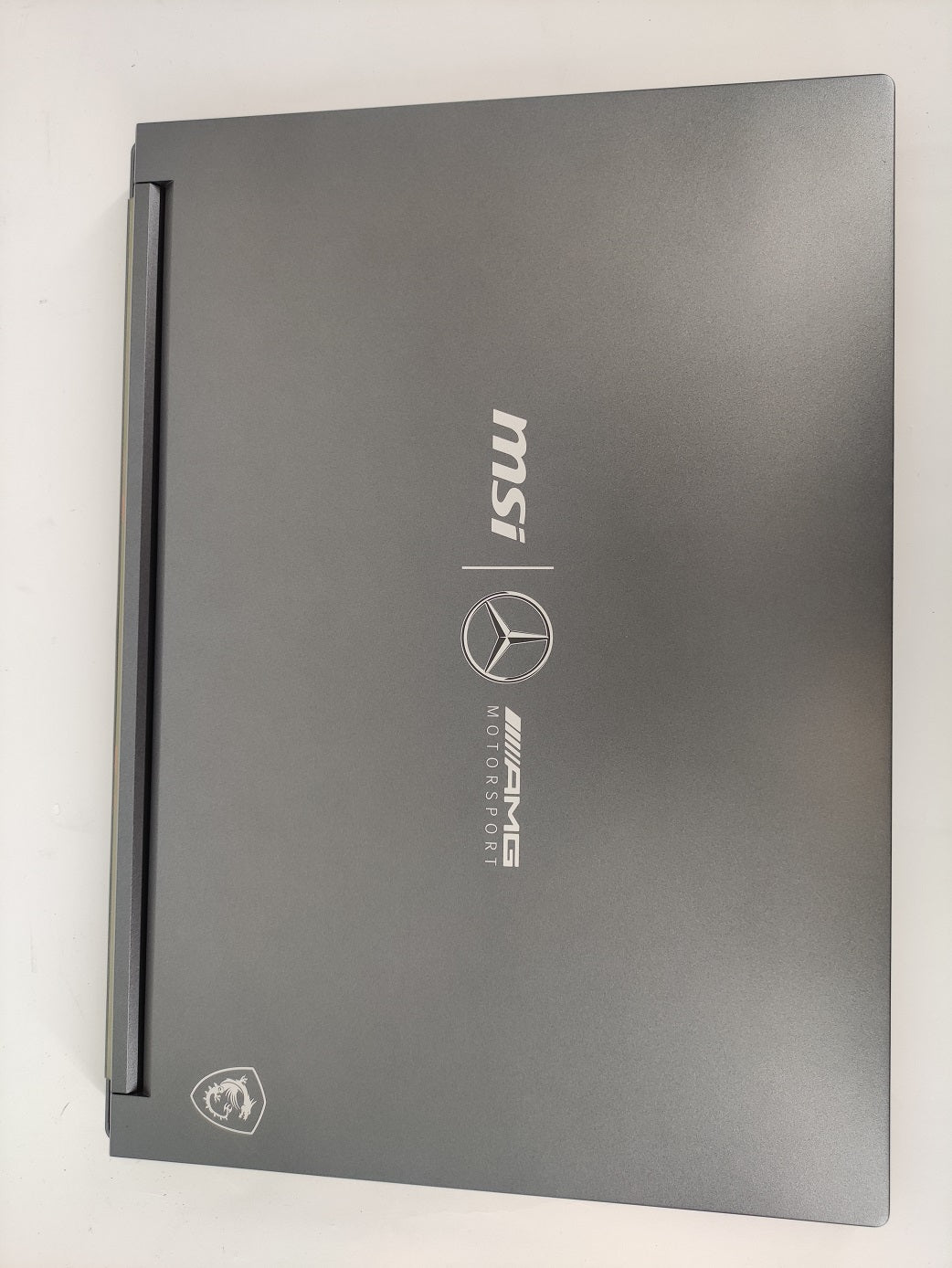 [LIMITED EDITION] MSI Gaming Notebook Stealth 16 MercedesAMG A13VG-245DE - Refurbished - MSI e-Shop | Offiziell von MSI Deutschland