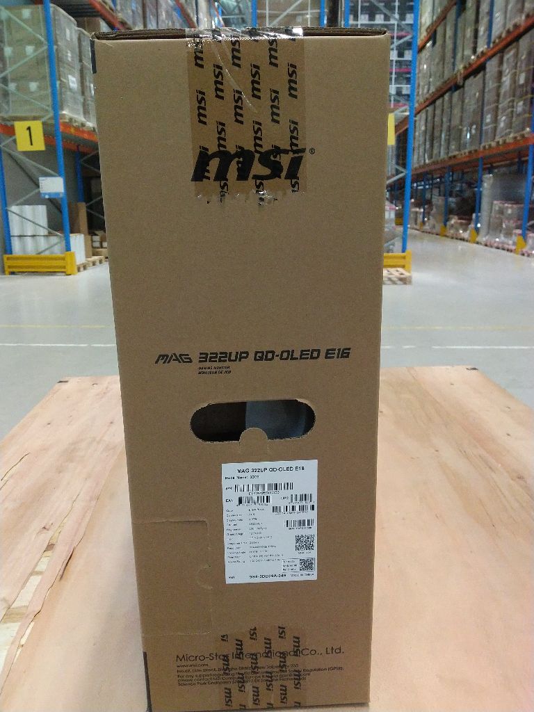 MAG 322UP QD-OLED E16 | MSI Gaming Monitor ****Verpackung leicht beschädigt****