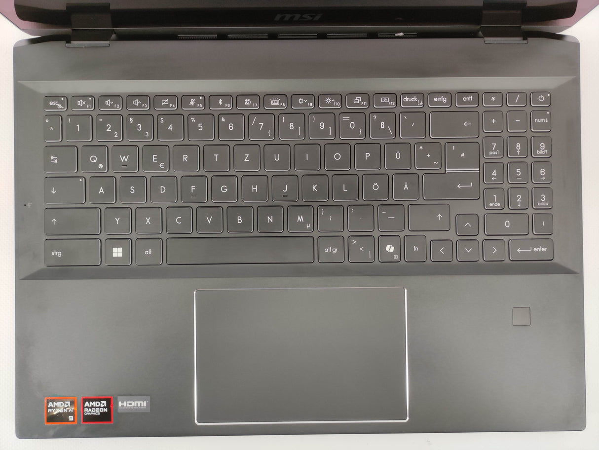MSI Laptop Summit A16 AI+ A3HMTG-035DE - Refurbished