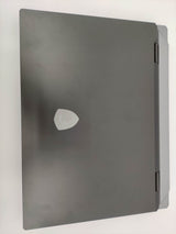 MSI Laptop Titan 18 HX AI A2XWIG-073DE - Refurbished