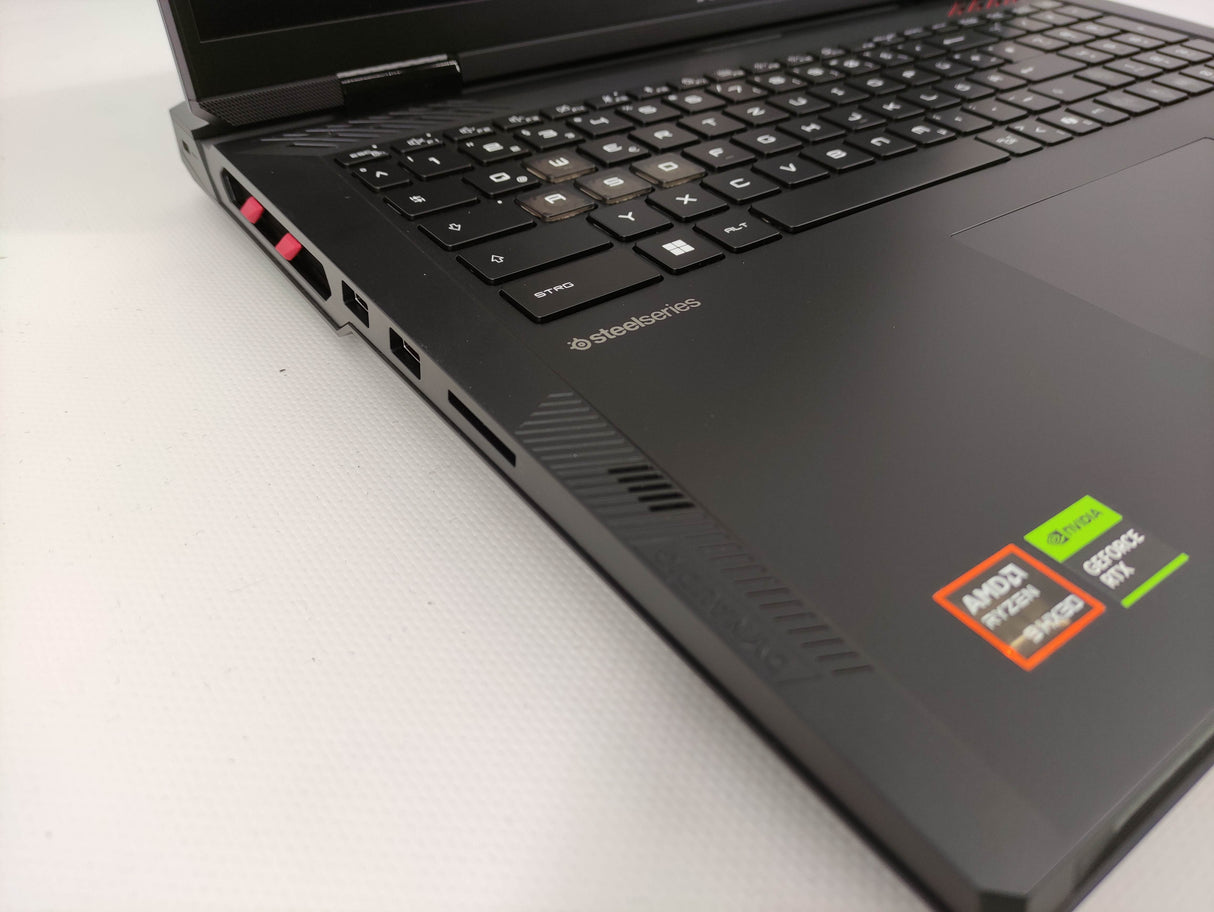 MSI Laptop Raider A18 HX A9WIG-080DE - Refurbished