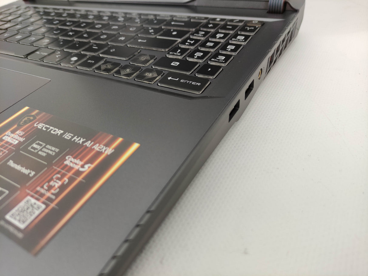 MSI Laptop Vector 16 HX AI A2XWHG-074DE - Refurbished - MSI e-Shop | Offiziell von MSI Deutschland