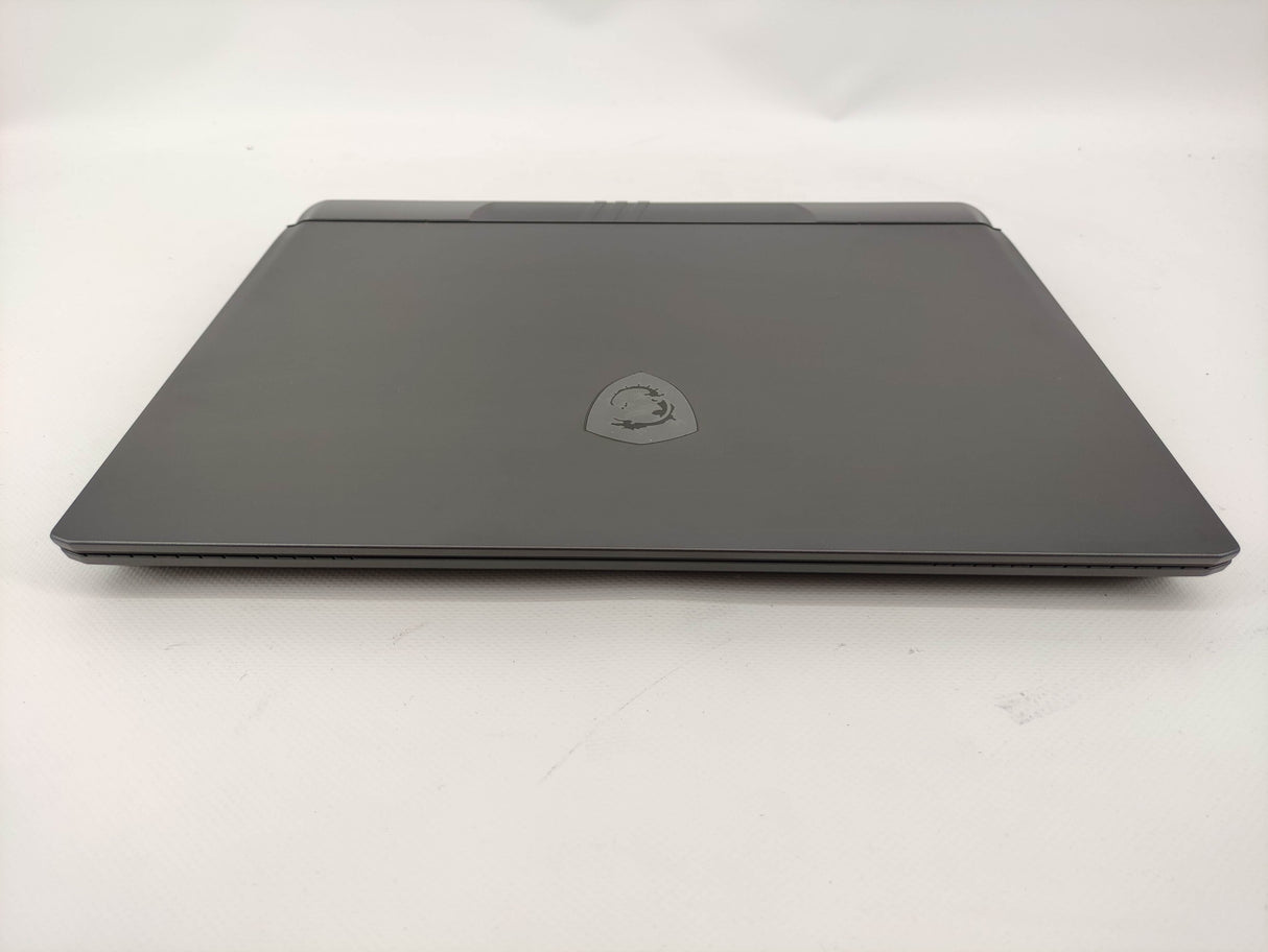MSI Laptop Vector 16 HX AI A2XWHG-074DE - Refurbished - MSI e-Shop | Offiziell von MSI Deutschland