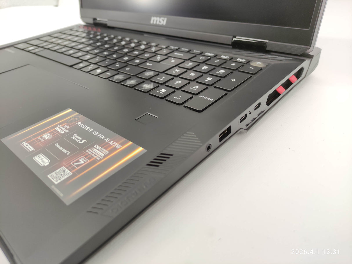 MSI Laptop Raider 18 HX AI A2XWJG-074DE - Refurbished - MSI e-Shop | Offiziell von MSI Deutschland
