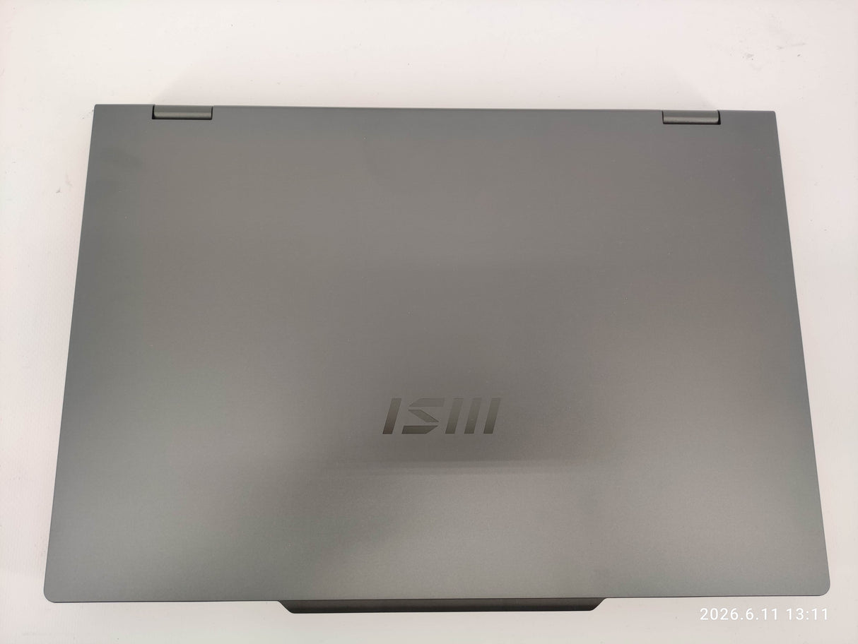 MSI Laptop VenturePro A16 AI+ A3HWEG-003DE - Refurbished