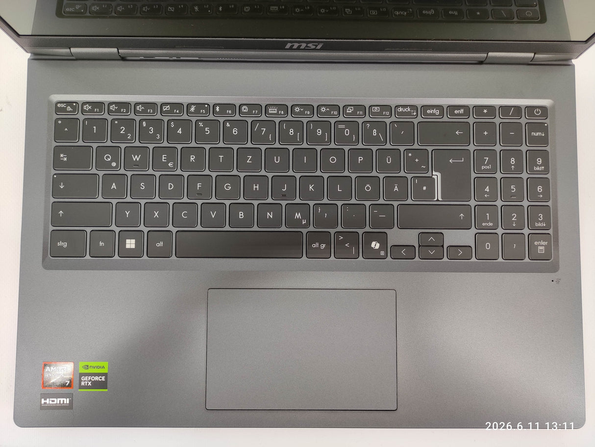 MSI Laptop VenturePro A16 AI+ A3HWEG-003DE - Refurbished