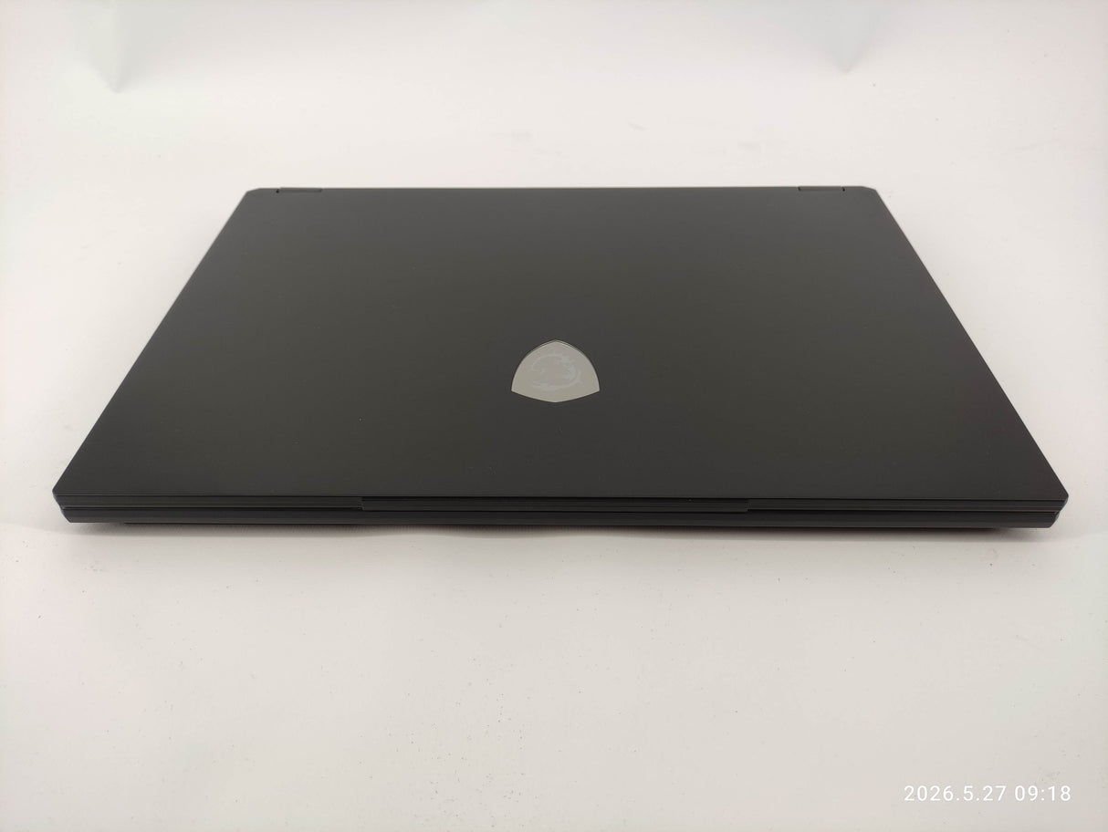 MSI Laptop Stealth 18 HX AI A2XWJG-041DE - Refurbished