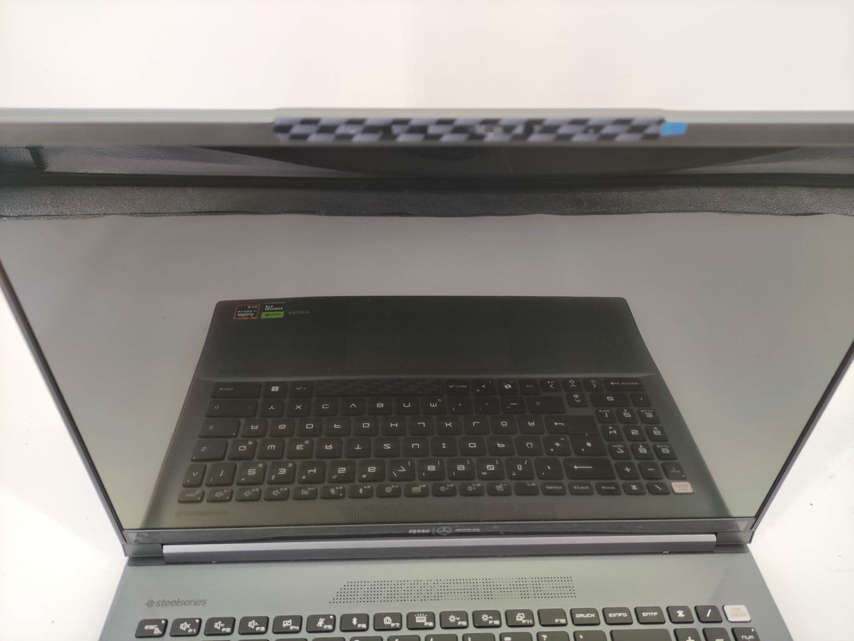 MSI Laptop Stealth A16 MercedesAMG AI+ A3XWGG-052DE - Refurbished - MSI e-Shop | Offiziell von MSI Deutschland