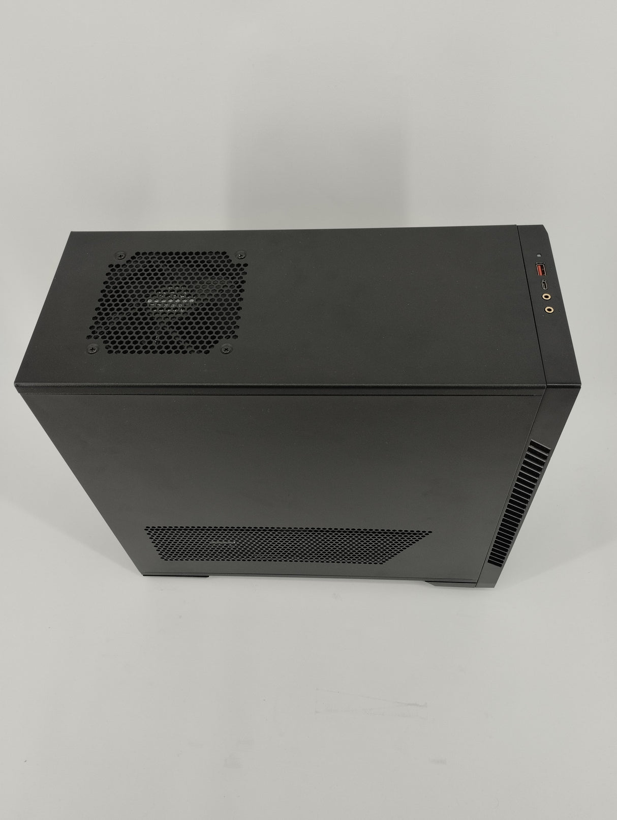 MSI Desktop Gaming PC MAG Infinite S3 14NVL5-2814DE - Refurbished - MSI e-Shop | Offiziell von MSI Deutschland