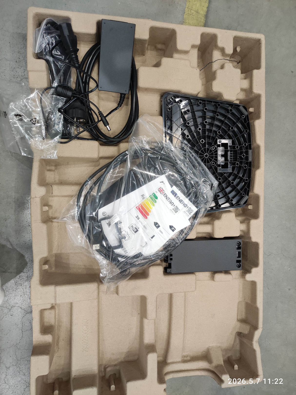 MSI 27' Monitor PRO MP273U - Refurbished - MSI e-Shop | Offiziell von MSI Deutschland